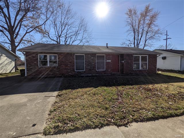2544 Reveres Route Granite City, IL 62040 - Photo 1 of 10 Gallery Image 1