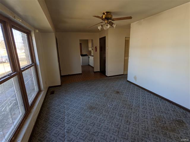 2544 Reveres Route Granite City, IL 62040 - Photo 4 of 10 Gallery Image 4