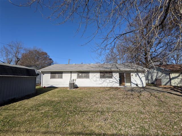 2544 Reveres Route Granite City, IL 62040 - Photo 9 of 10 Gallery Image 9