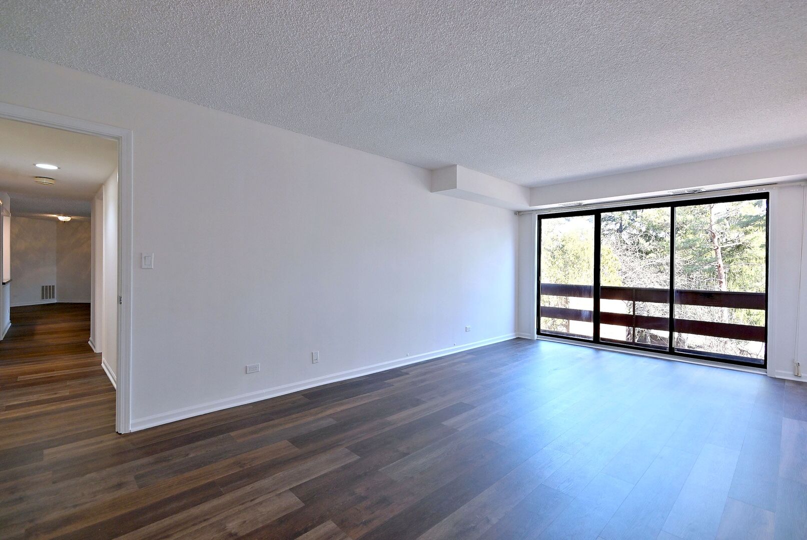 706 Waukegan Road, Unit C203 Glenview, IL 60025 - Photo 15 of 24