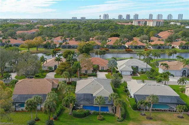 $1,095,000 | 26421 Summer Greens Drive, Bonita Springs, FL 34135