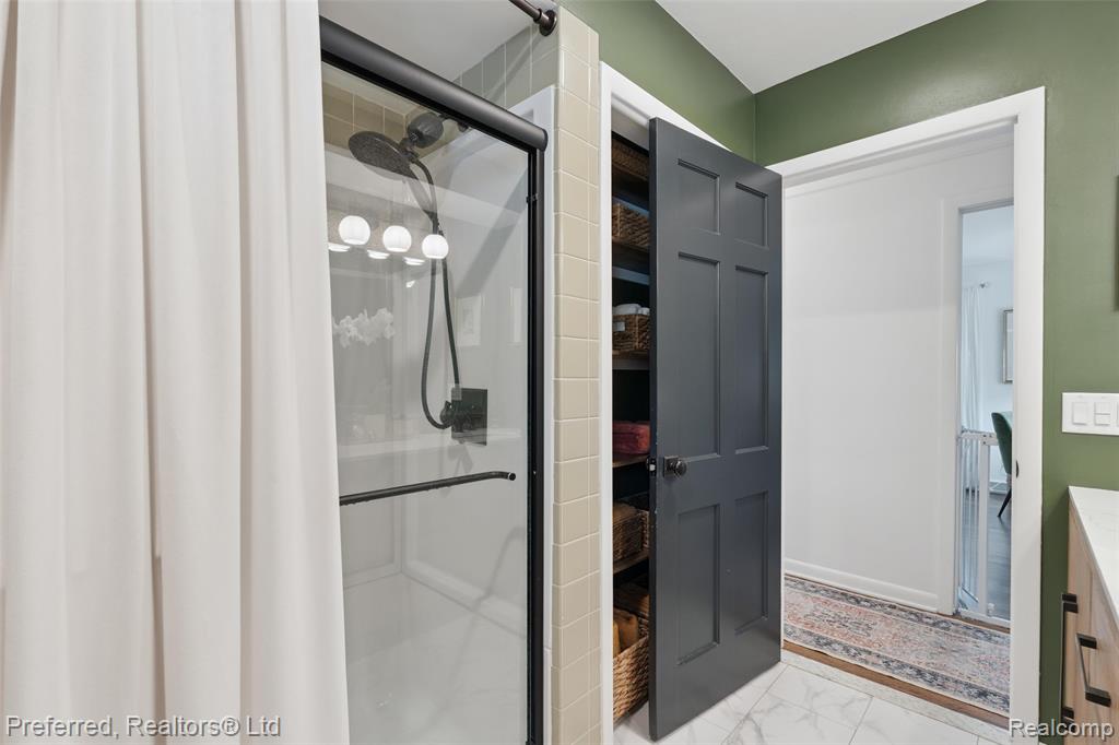 562 Burns Road Milford, MI 48381 - Photo 20 of 50