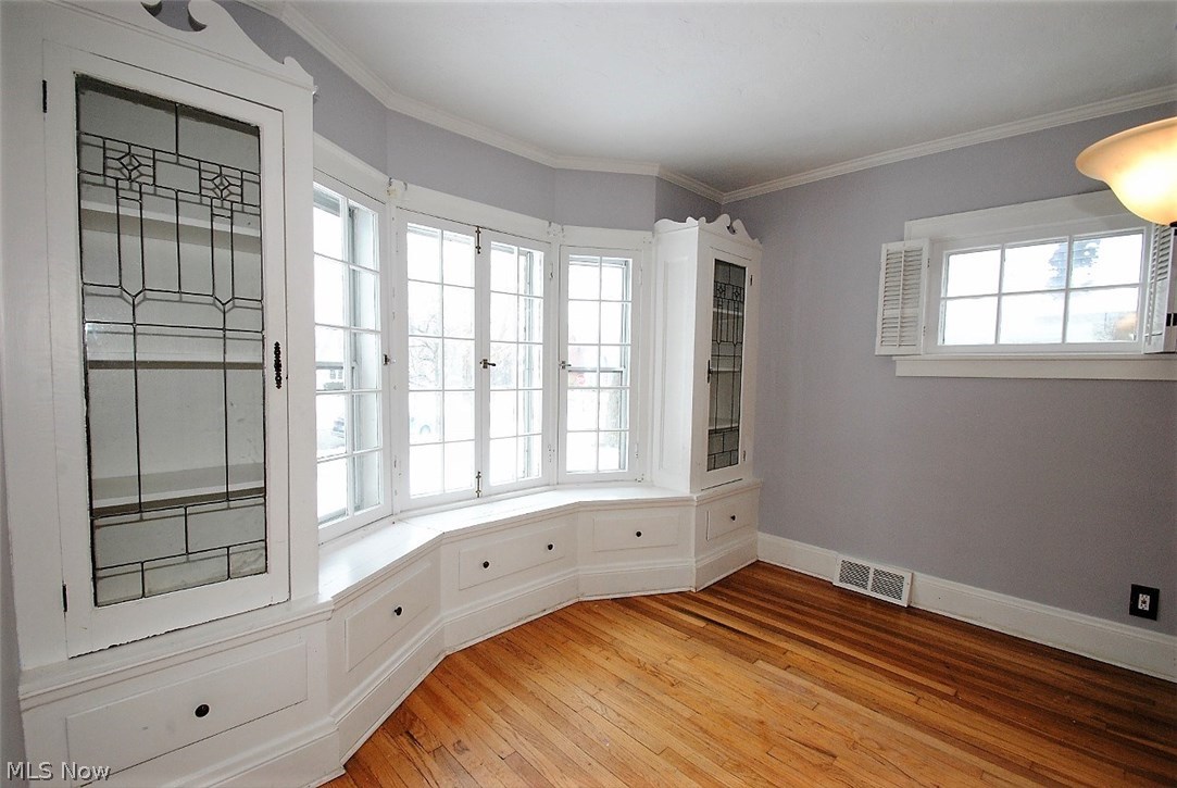 849 Beverly Road Cleveland Heights, OH 44121 - Photo 6 of 25 Gallery Image 6