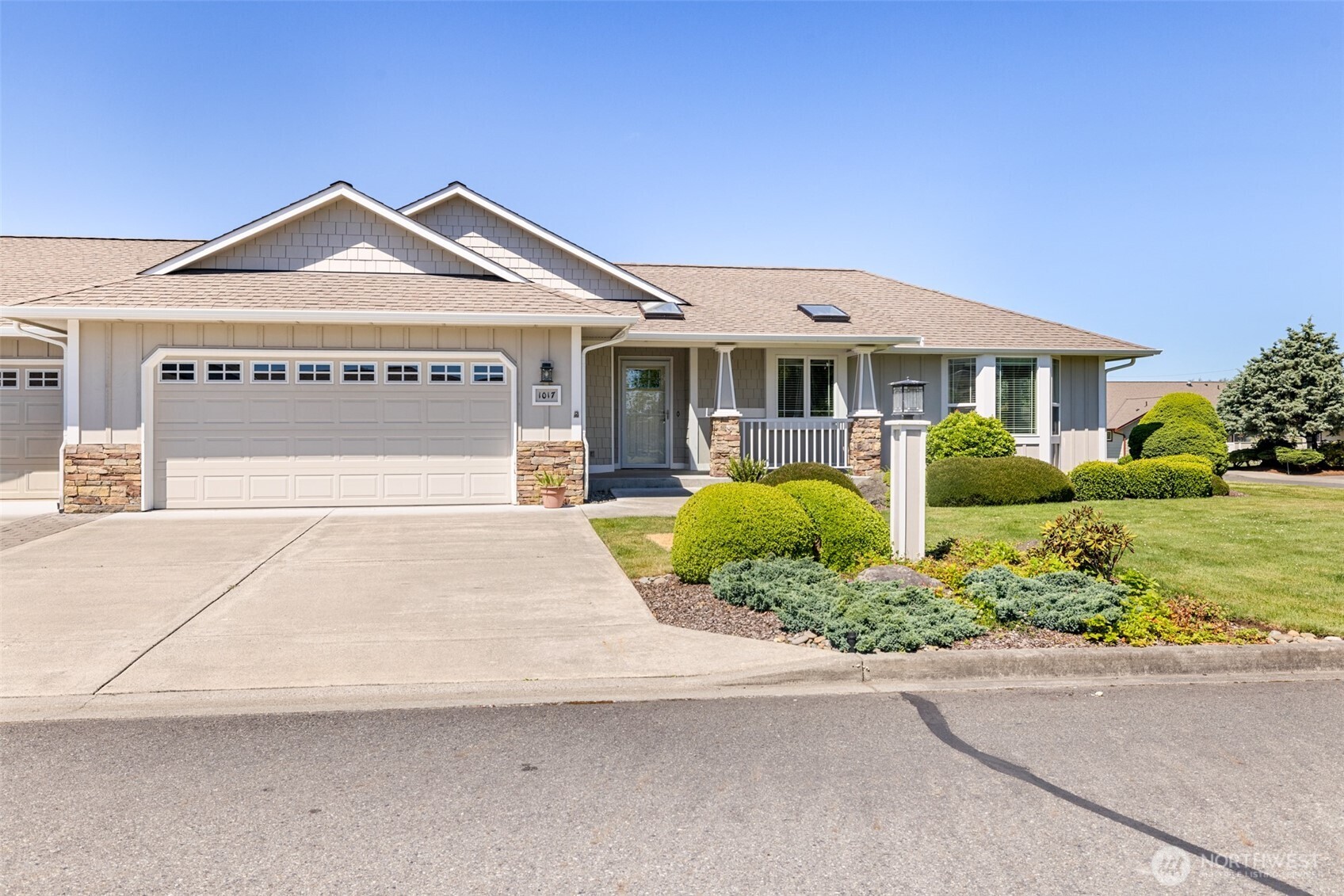 1017 North Minstrel Road, Unit 943 Sequim, WA 98382 - Photo 1 of 40