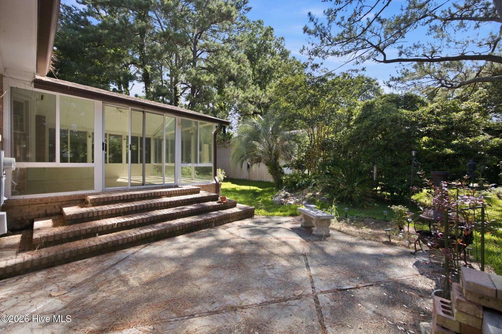 306 West Blackbeard Road Wilmington, NC 28409 - Photo 35 of 53