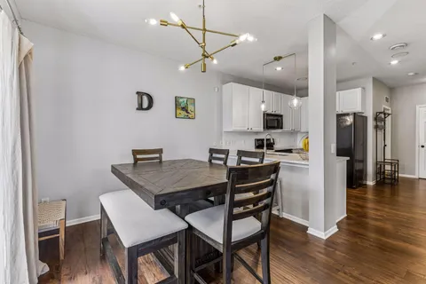 $319,900 | 5035 Garland Lane, Unit 5035E, Plymouth, MN 55446