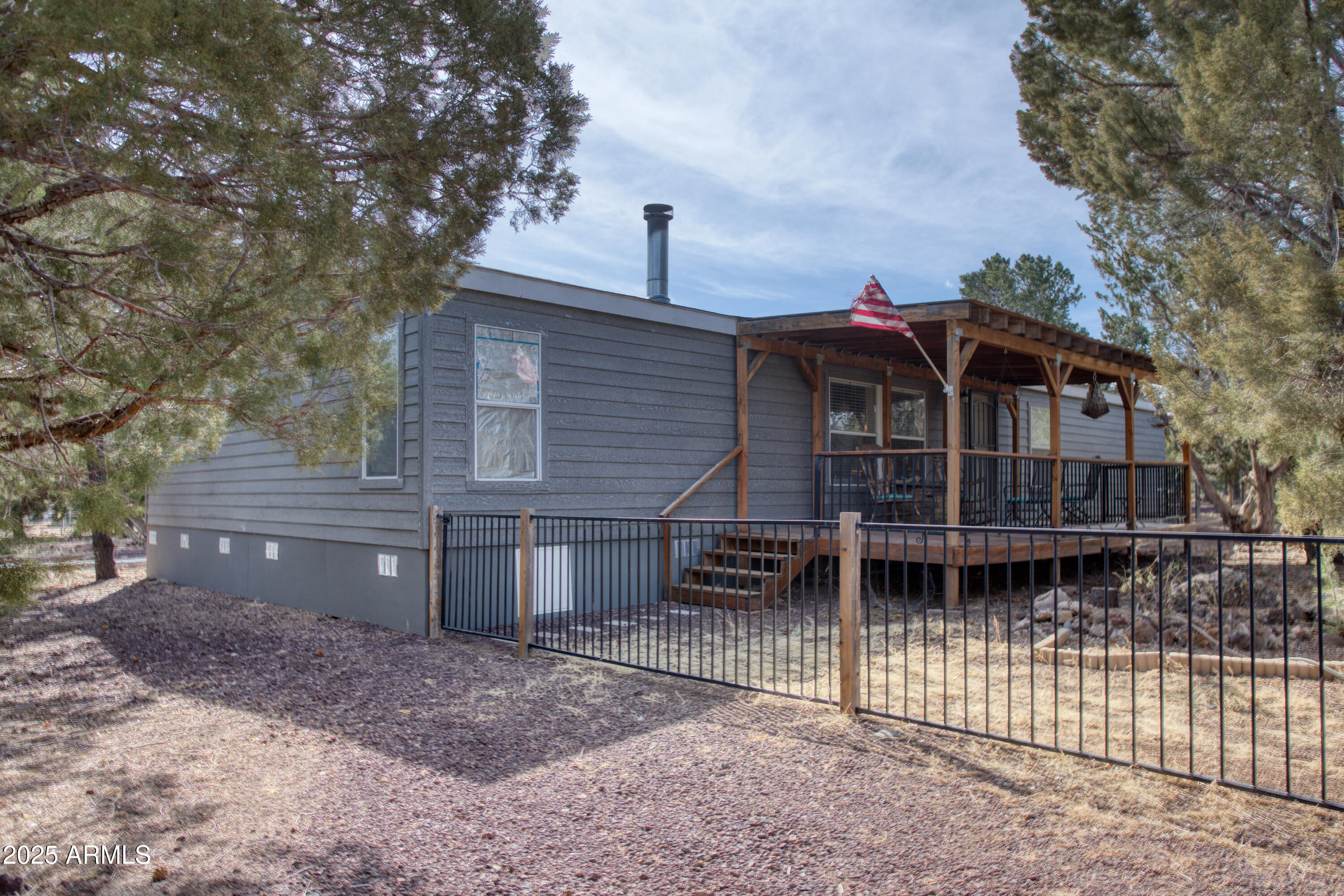 125 County Rd N3077 Show Low, AZ 85901 - Photo 32 of 71 Back Deck