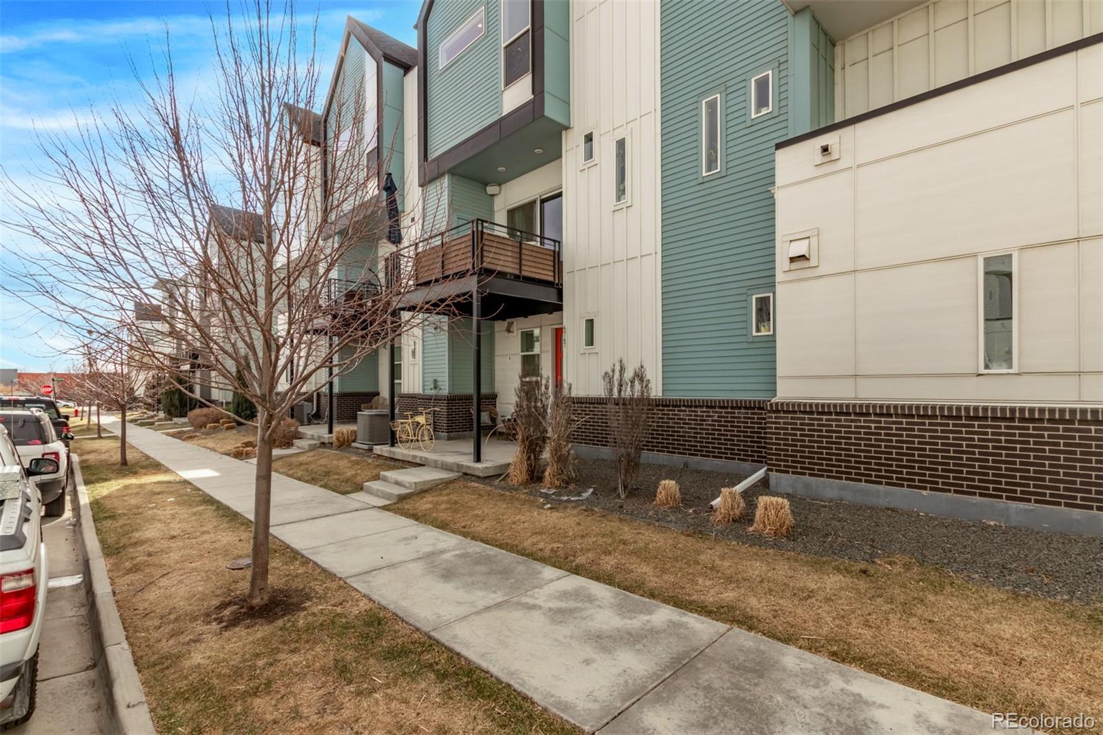 6767 Quivas Way Denver, CO 80221 - Photo 4 of 30 a view of a house with a sink