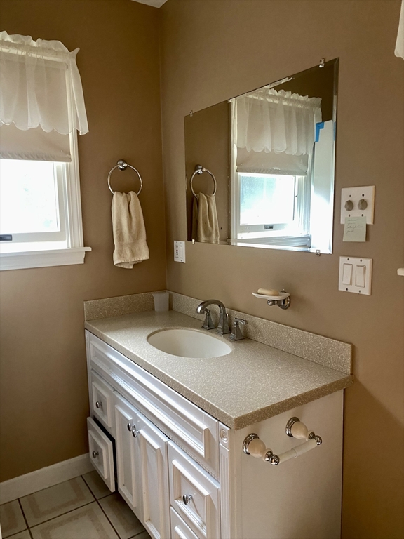 83 Ann Vinal Road Scituate, MA 02066 - Photo 12 of 18