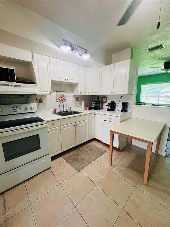 6316 Alaska Avenue New Port Richey, FL 34653 - Photo 8 of 24