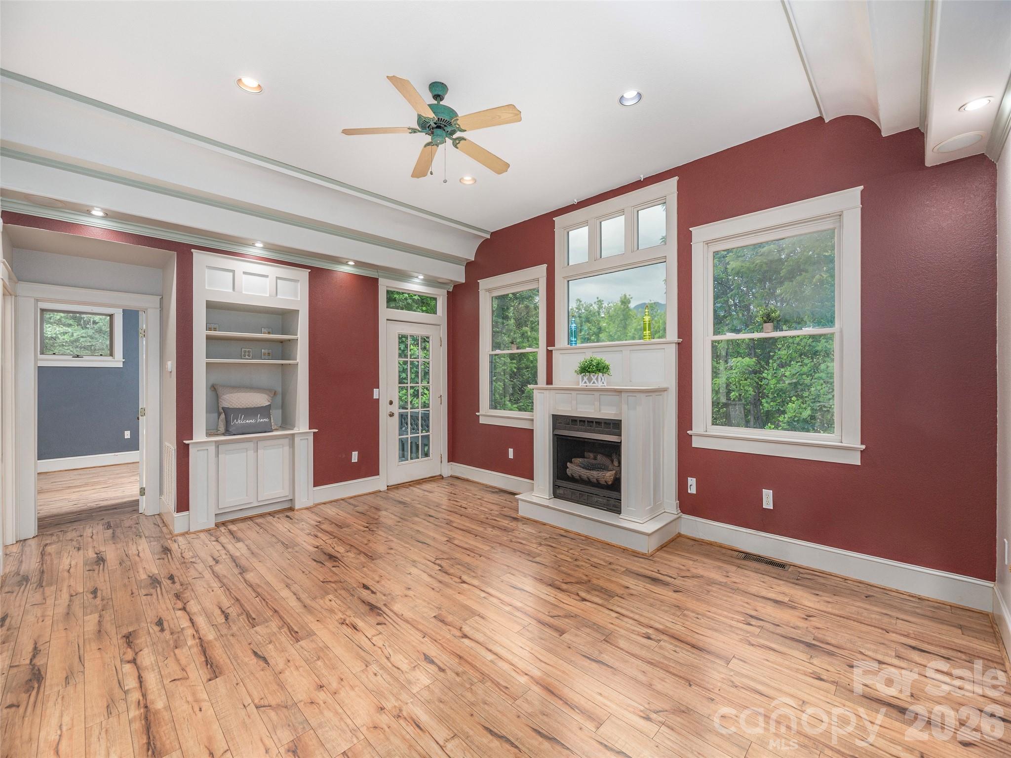 136 Assembly Street Waynesville, NC 28786 - Photo 13 of 36