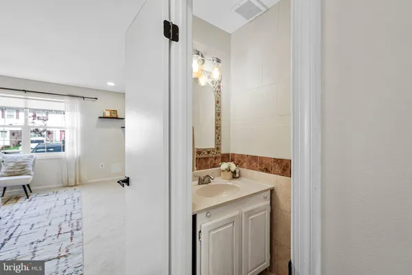 $429,900 | 8453 McKenzie Circle, Manassas, VA 20110