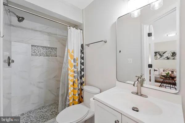 $429,900 | 8453 McKenzie Circle, Manassas, VA 20110