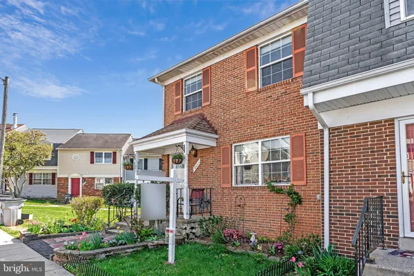 $429,900 | 8453 McKenzie Circle, Manassas, VA 20110