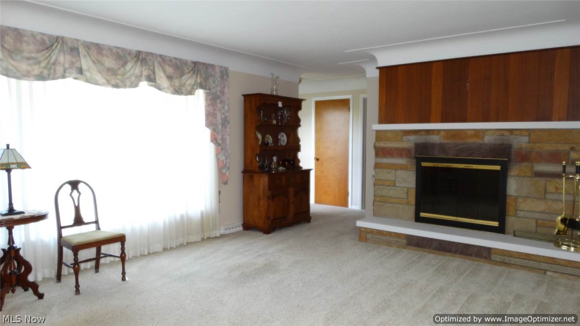 12261 Bean Road Chardon, OH 44024 - Photo 4 of 21