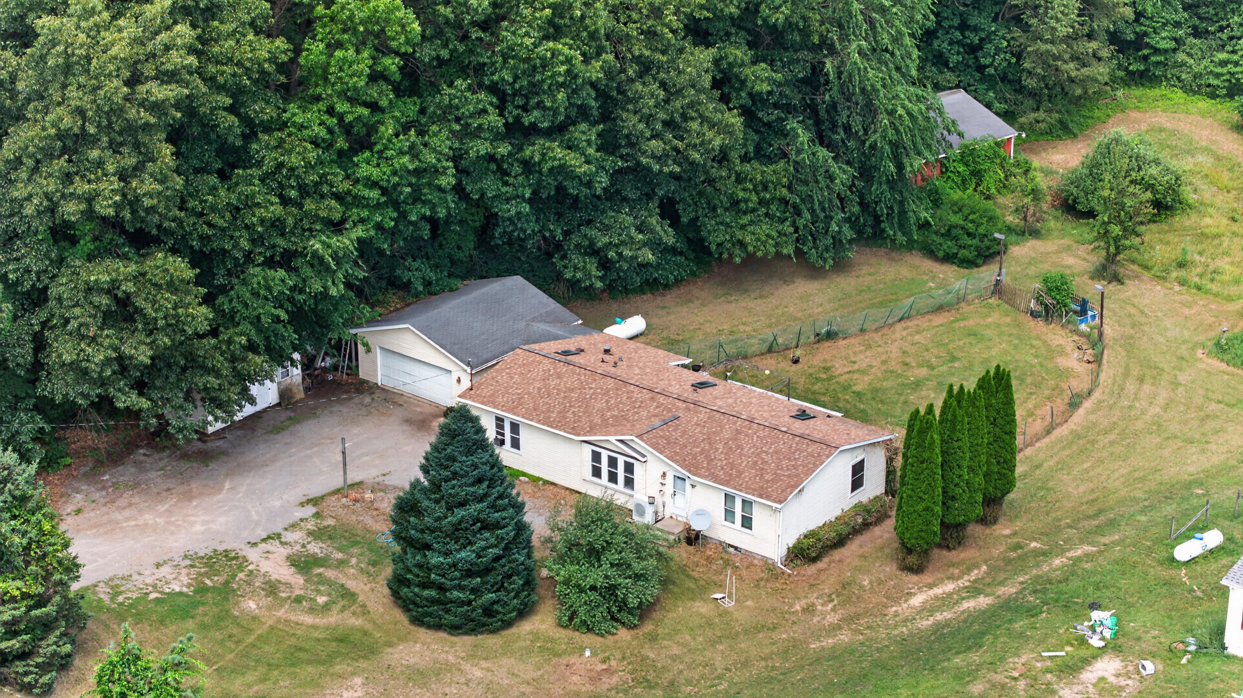 6455 Jordan Road Jackson, MI 49201 - Photo 33 of 39 37_6455 jordan rd jackson mi - 00018