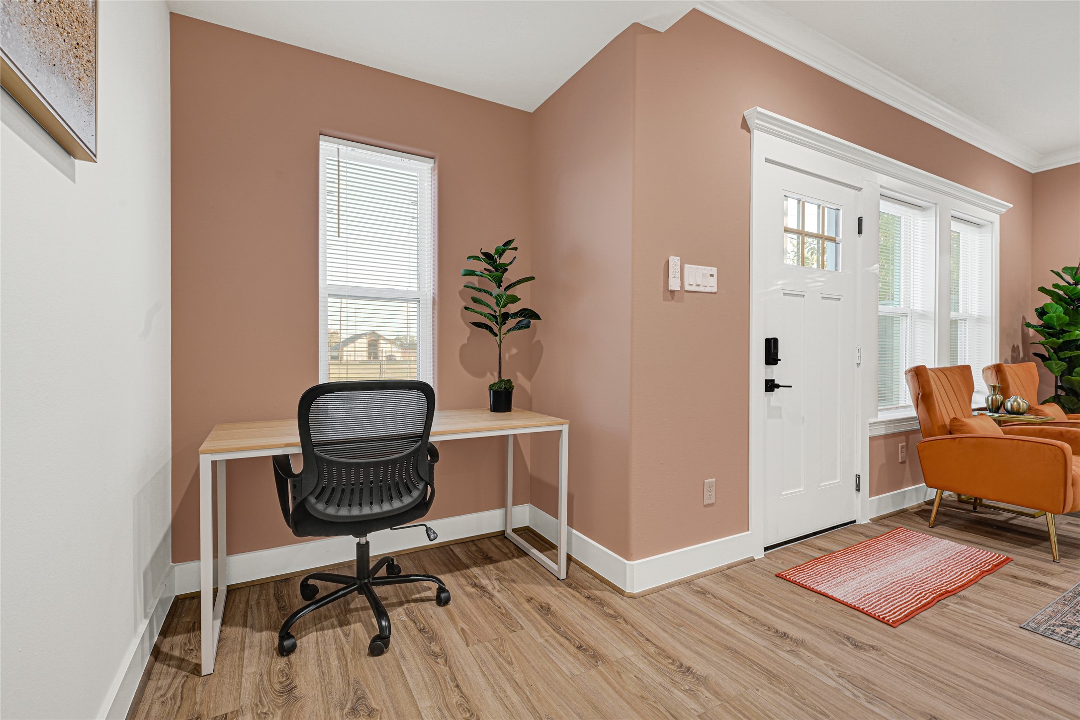 3845 Lydia Street Houston, TX 77021 - Photo 11 of 45 a workspace with furniture and a window