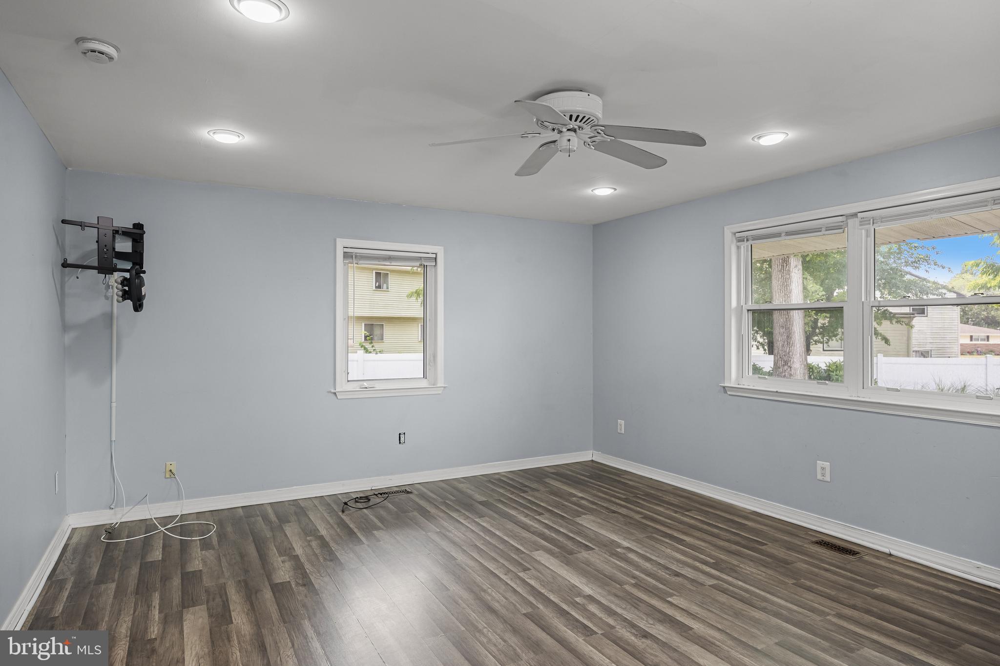 32 Larkin Road Burlington, NJ 08016 - Photo 15 of 25 Gallery Image 15