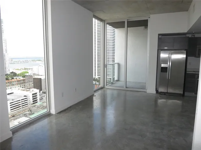 $2,250 | 151 Southeast 1st Street, Unit 2504, Miami, FL 33131