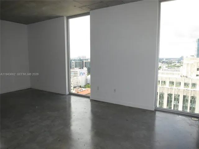 $2,250 | 151 Southeast 1st Street, Unit 2504, Miami, FL 33131