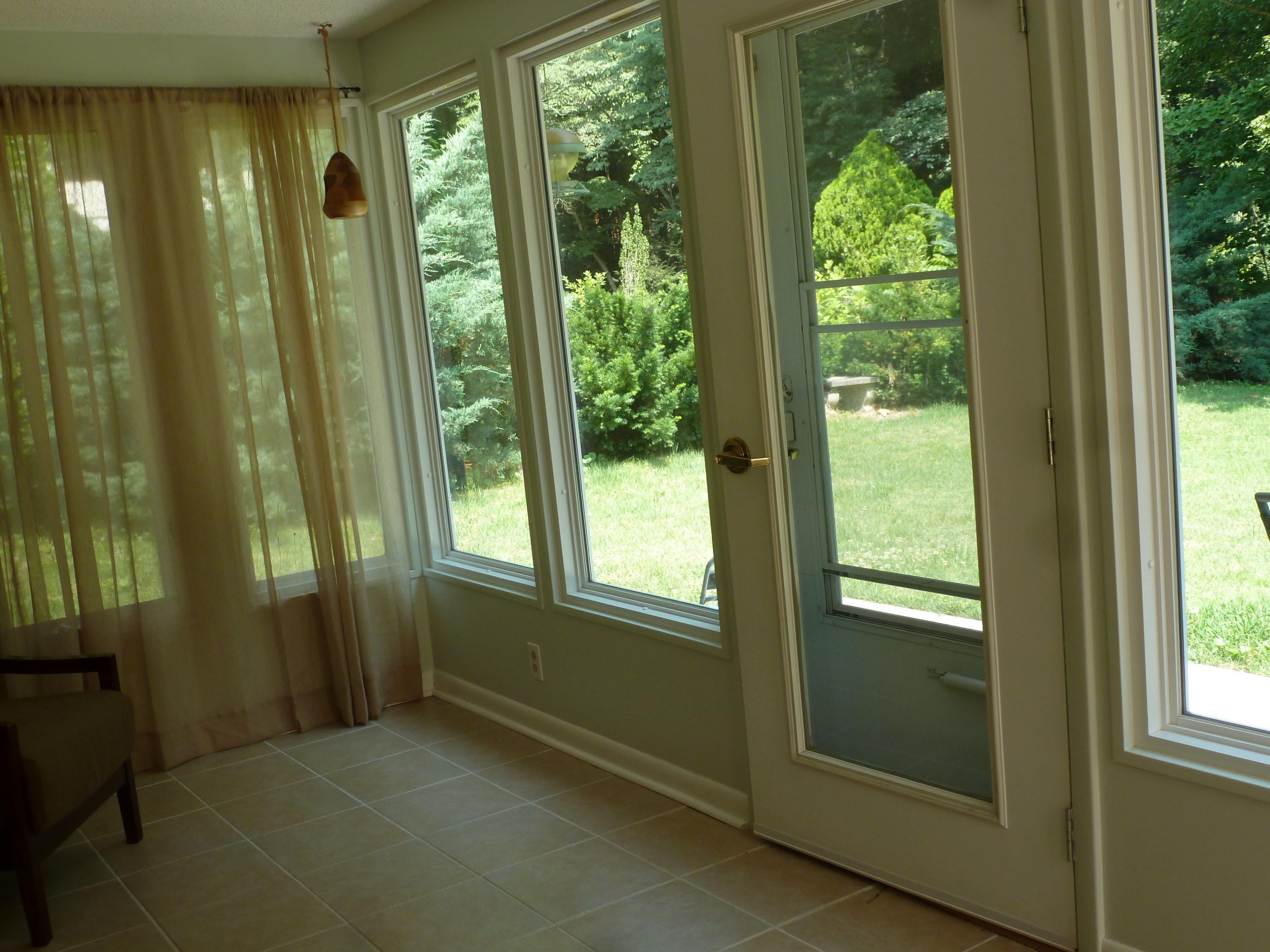 132 Normandy Road Oak Ridge, TN 37830 - Photo 25 of 26 P1030358