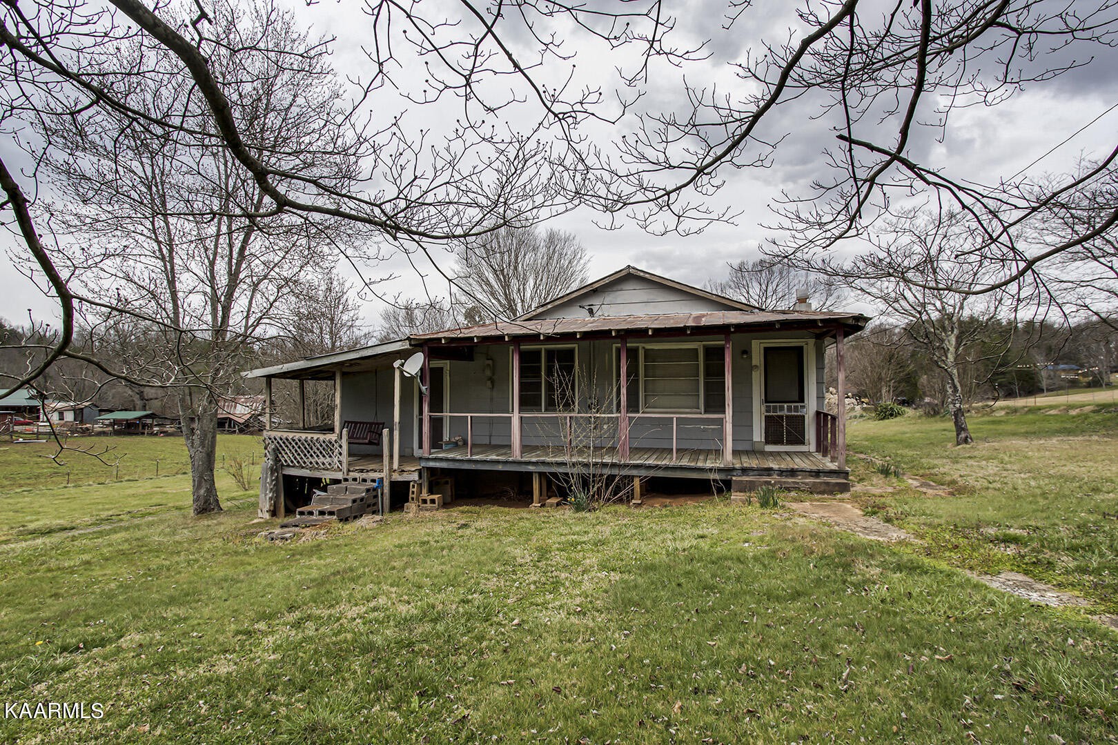 340 Croft Road Tellico Plains, TN 37385 - Photo 33 of 35 Gallery Image 33