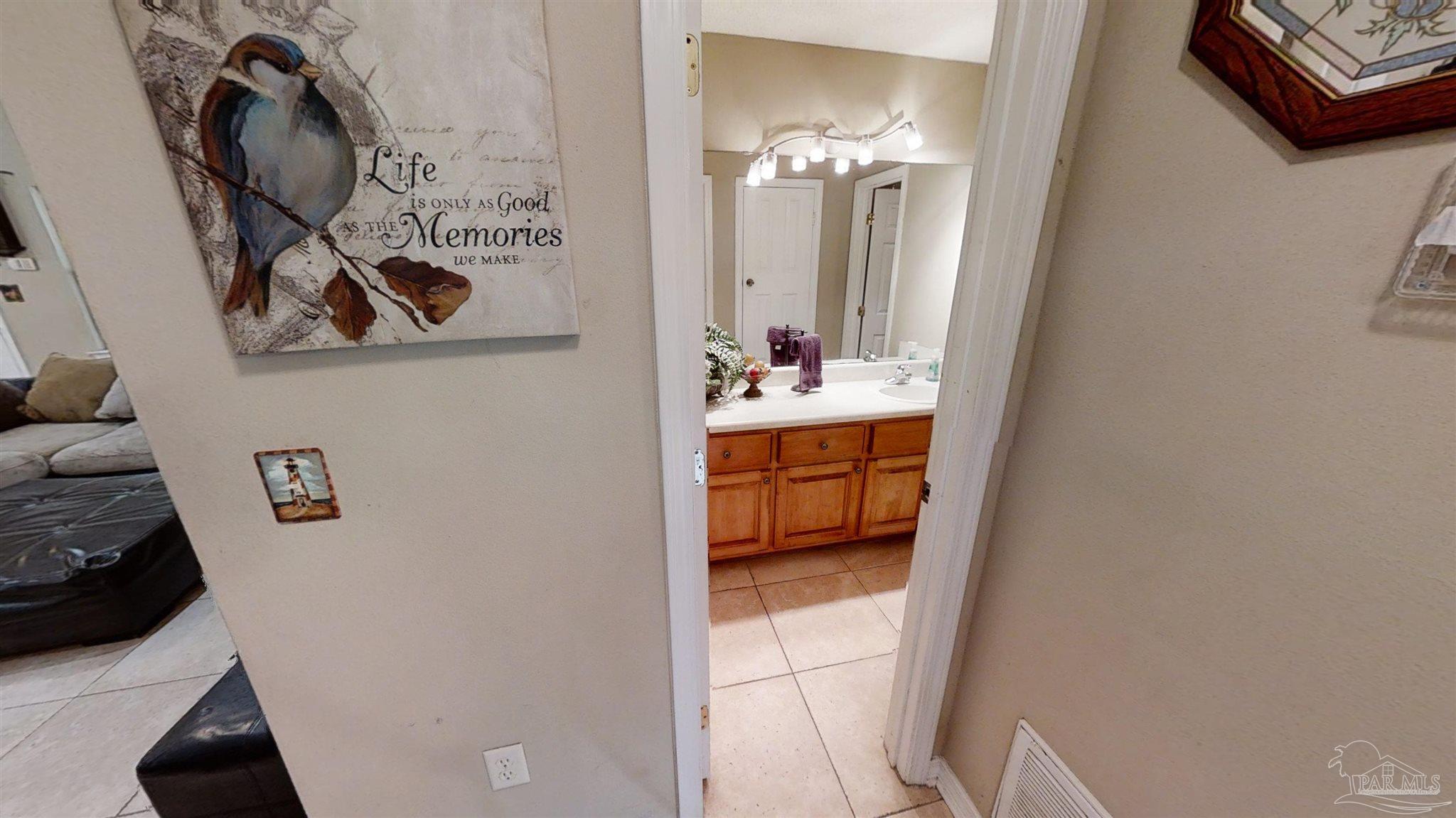 5630 Wychewood Road Milton, FL 32570 - Photo 11 of 45 Gallery Image 11