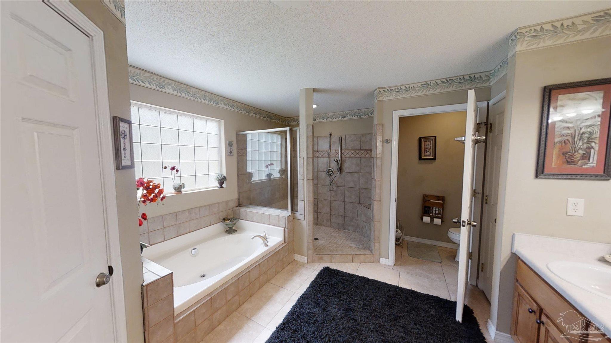 5630 Wychewood Road Milton, FL 32570 - Photo 13 of 45 Gallery Image 13