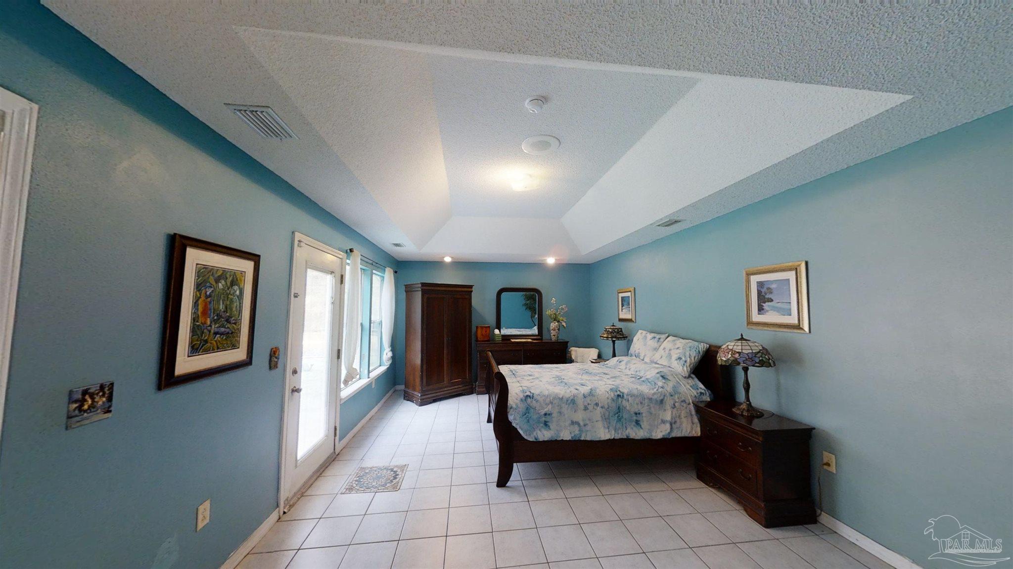 5630 Wychewood Road Milton, FL 32570 - Photo 15 of 45 Gallery Image 15