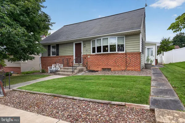 $300,000 | 607 Hilton Drive, Lancaster, PA 17603