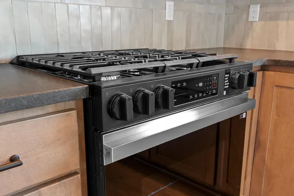 $539,900 | 1405 Crossroads Drive, De Pere, WI 54115