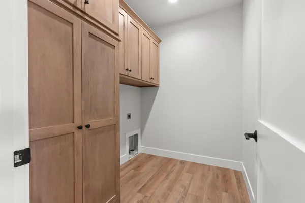 $539,900 | 1405 Crossroads Drive, De Pere, WI 54115