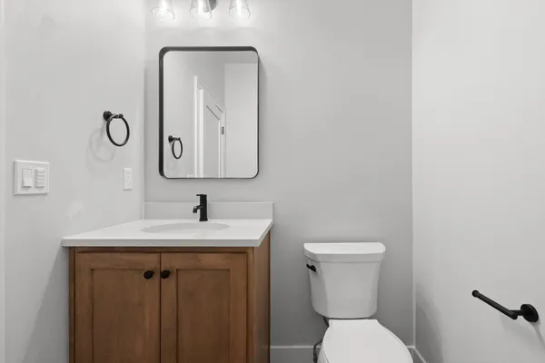 $539,900 | 1405 Crossroads Drive, De Pere, WI 54115