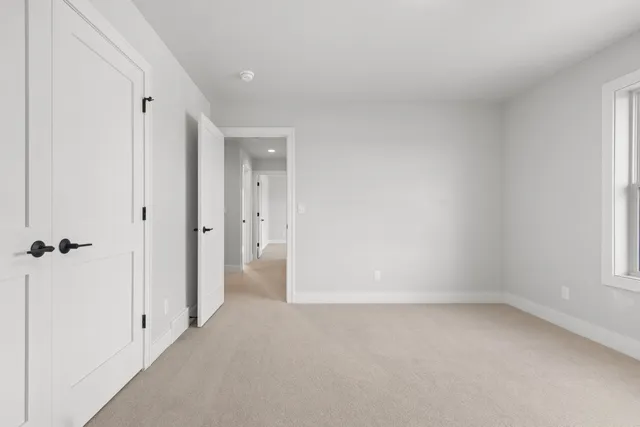 $549,900 | 1405 Crossroads Drive, De Pere, WI 54115