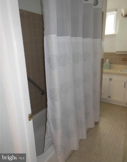 230 East Evesham Road, Unit C18 Glendora, NJ 08029 - Photo 10 of 22