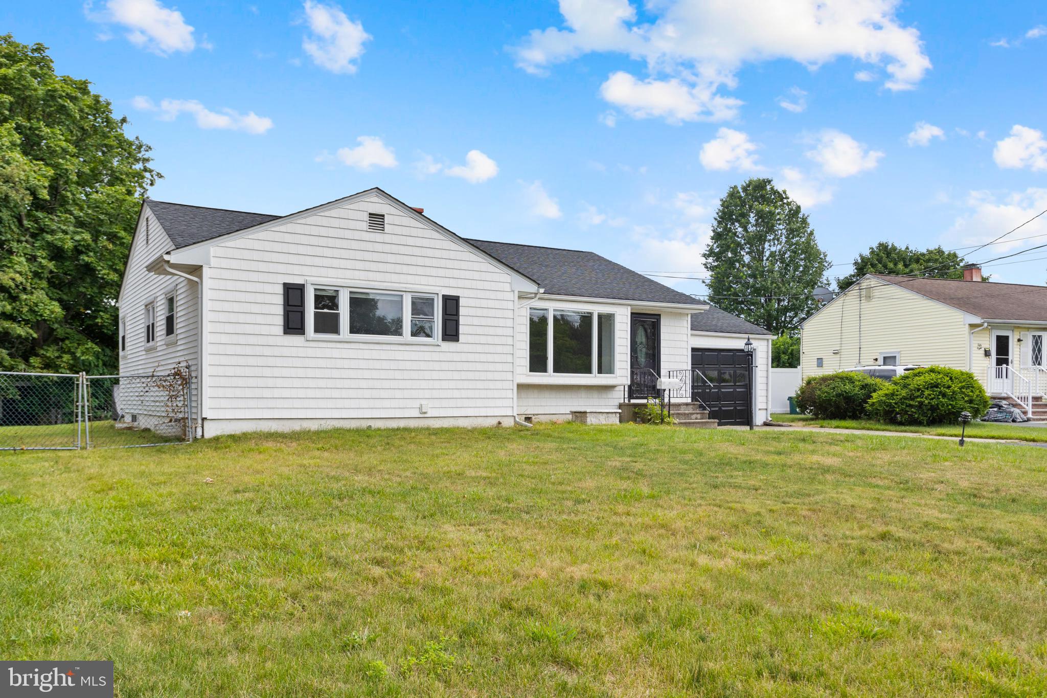 60 Sherbrooke Road Ewing, NJ 08638 - Photo 2 of 29