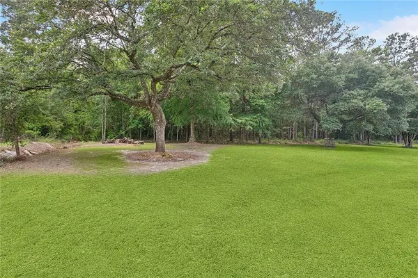 $299,999 | 19196 Wildoak Lane, Ponchatoula, LA 70454
