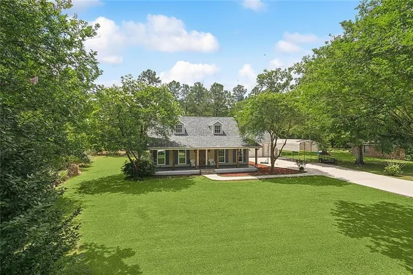 $299,999 | 19196 Wildoak Lane, Ponchatoula, LA 70454