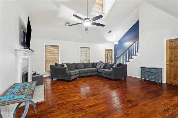 $299,999 | 19196 Wildoak Lane, Ponchatoula, LA 70454
