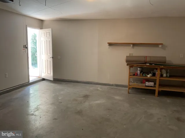 $3,900 | 8904 Grass Valley Court, Springfield, VA 22153