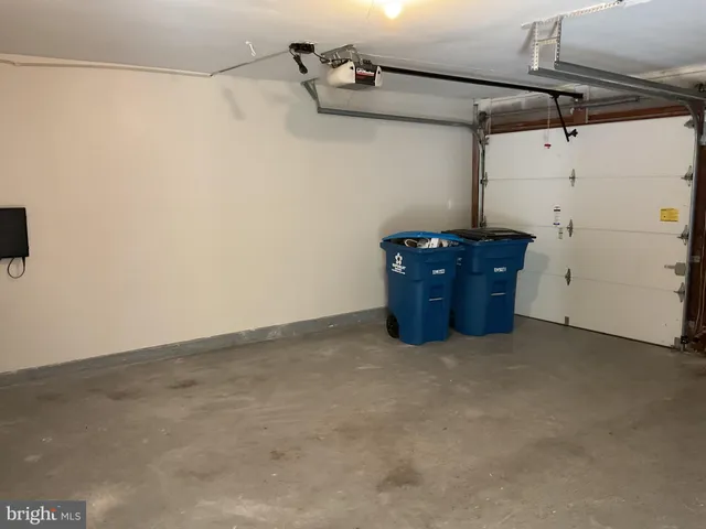 $3,900 | 8904 Grass Valley Court, Springfield, VA 22153