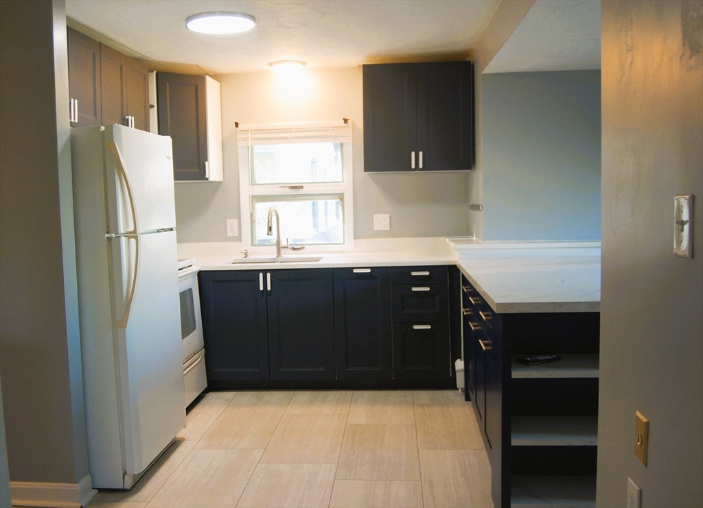 9 Harding Street Leicester, MA 01611 - Photo 24 of 28