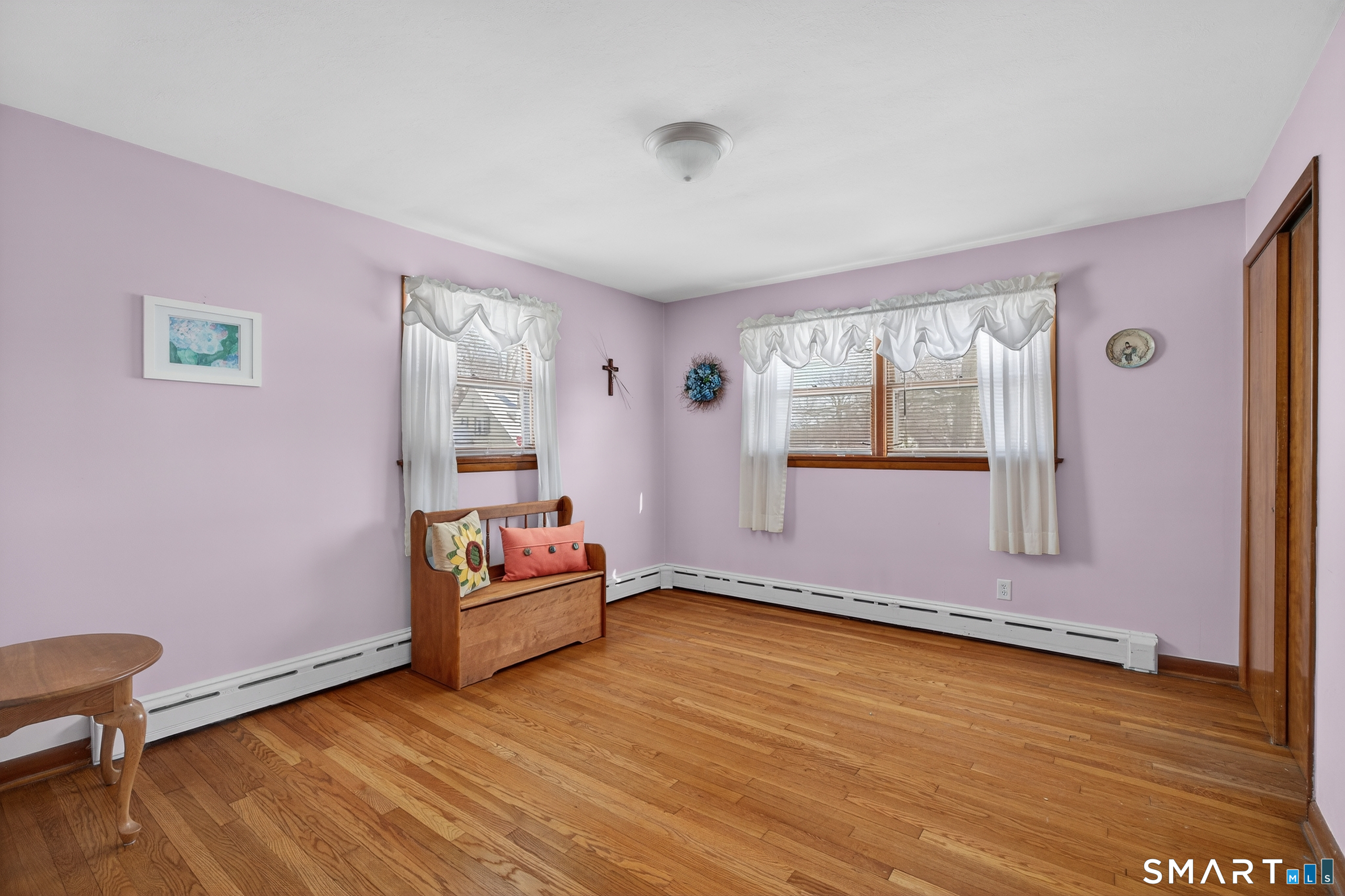 27 Robinwood Road Waterbury, CT 06708 - Photo 19 of 37