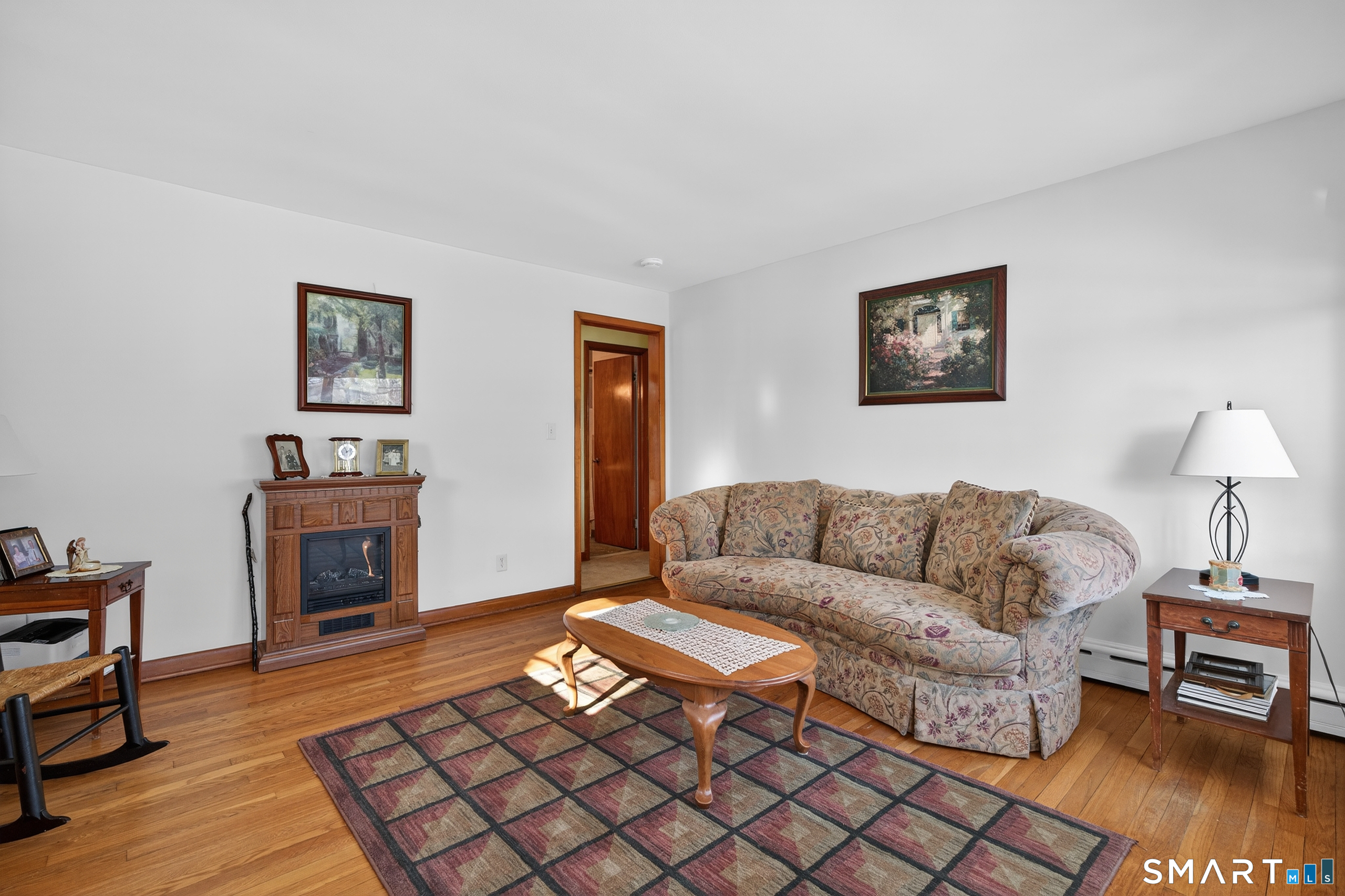 27 Robinwood Road Waterbury, CT 06708 - Photo 26 of 37