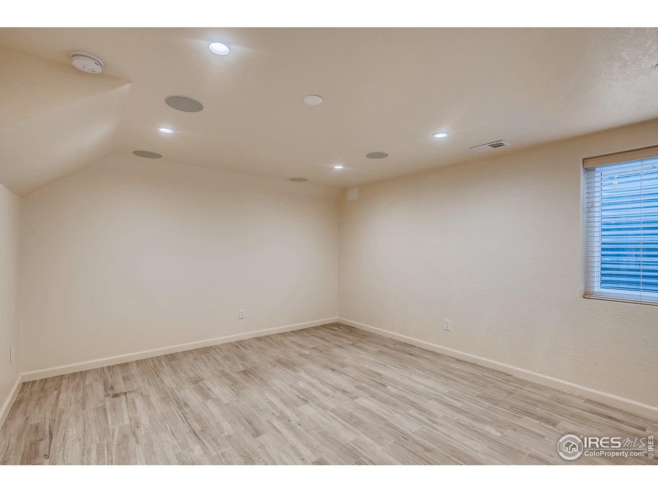 8069 Decatur Court Westminster, CO 80031 - Photo 26 of 33 Gallery Image 26