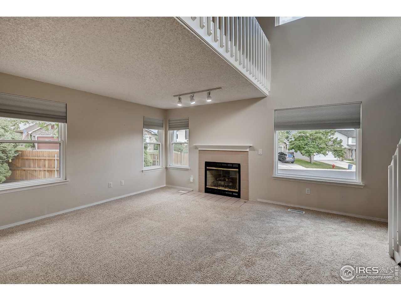 8069 Decatur Court Westminster, CO 80031 - Photo 6 of 33 Gallery Image 6