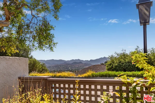 $875,000 | 1017 Via Colinas, Thousand Oaks, CA 91362