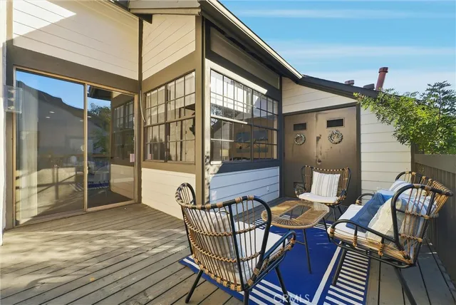 $489,000 | 2516 West MacArthur Boulevard, Unit J, Santa Ana, CA 92704