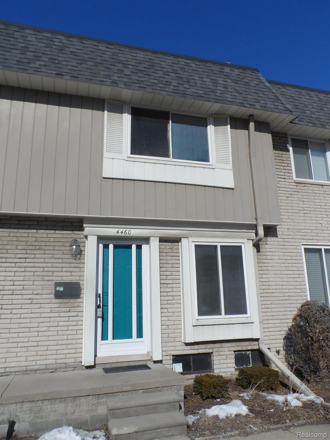 4460 15 Mile Road Sterling Heights, MI 48310 - Photo 2 of 25 Gallery Image 2