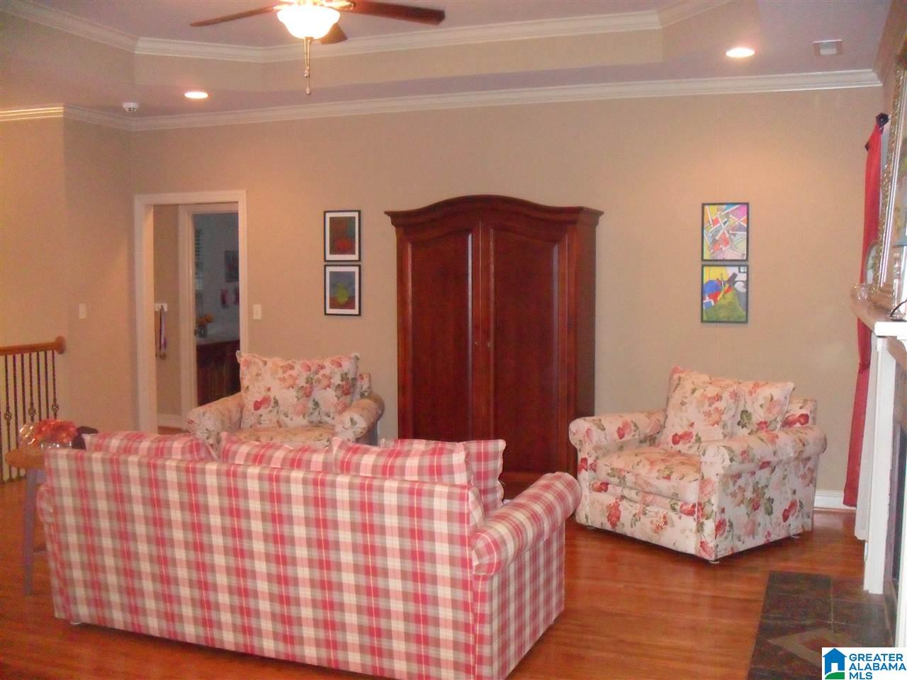 550 Creek Ridge Drive Riverside, AL 35135 - Photo 3 of 32